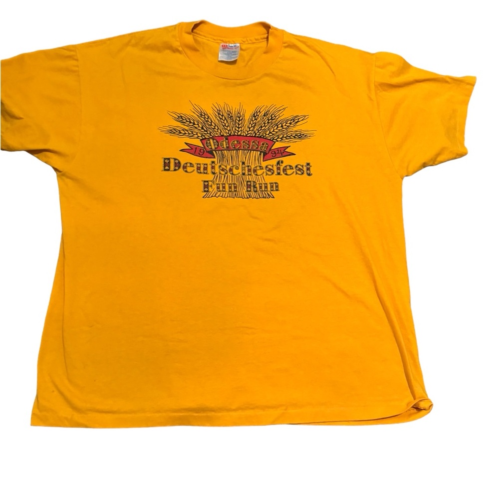 Yellow t shirt